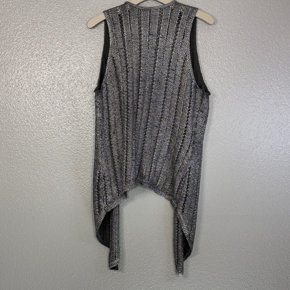 Gray Sleeveless Open Front Cardigan - Picture 3 of 3